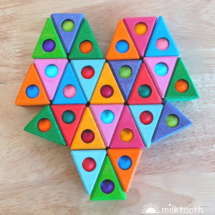 Bauspiel | Triangles 50 Blocks with Tray