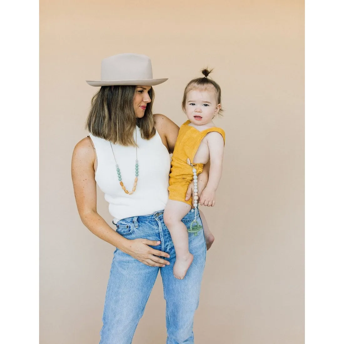 classic pacifier clip - wood   grey