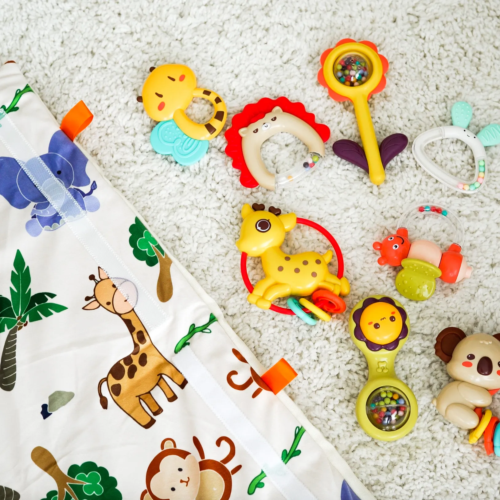 Fold   Go Rattle Set