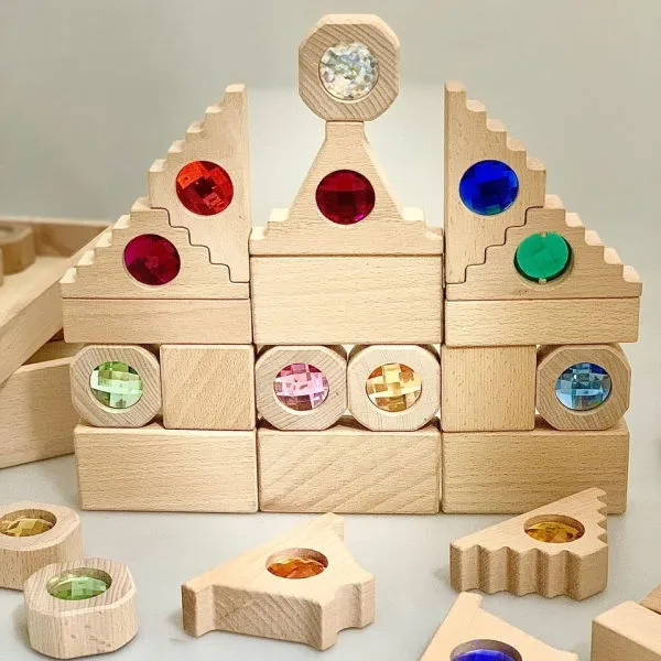 Papoose | Dutch Step Gables | 16 Windows in Tray