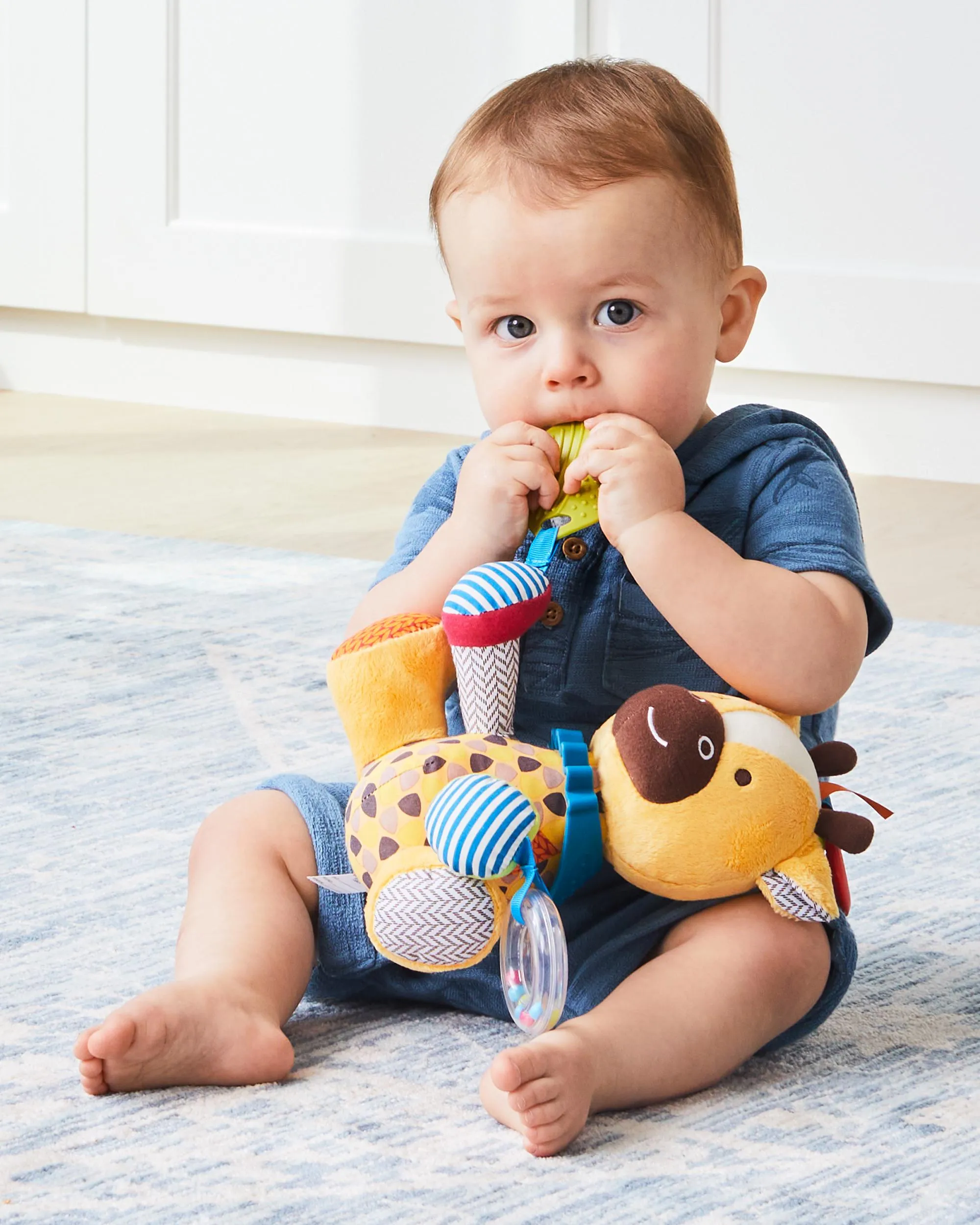 Skip Hop Giraffe Bandana Buddie Activity Toy