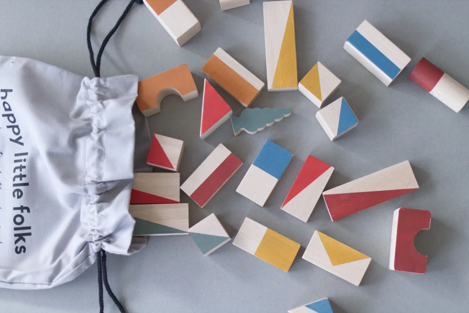 Wooden building blocks - Earthy colours