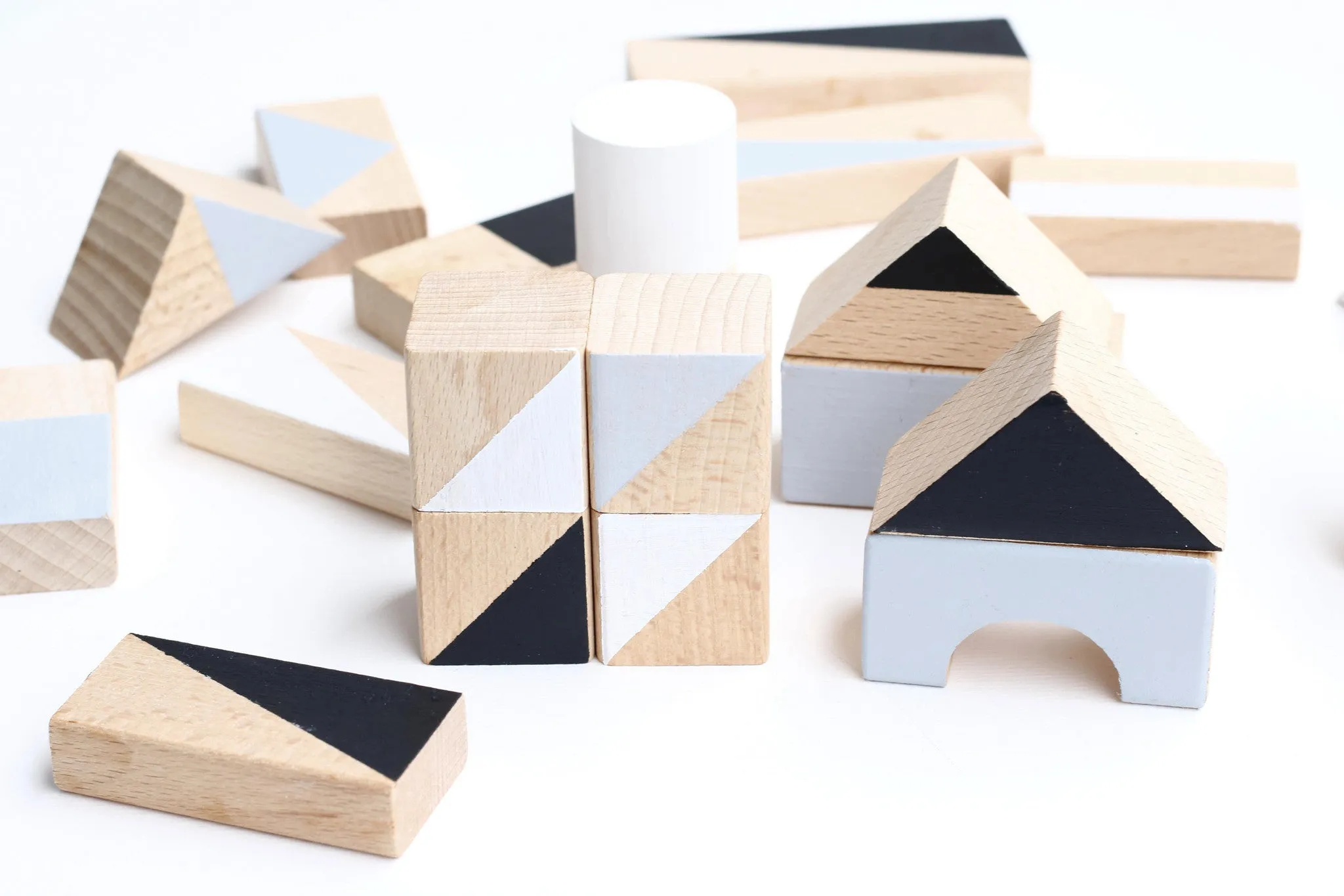 Wooden building blocks - Monochrome